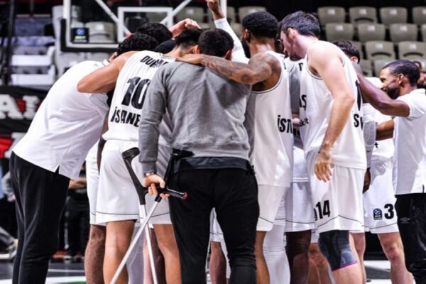 Beşiktaş Emlakjet Avrupa’da Galip