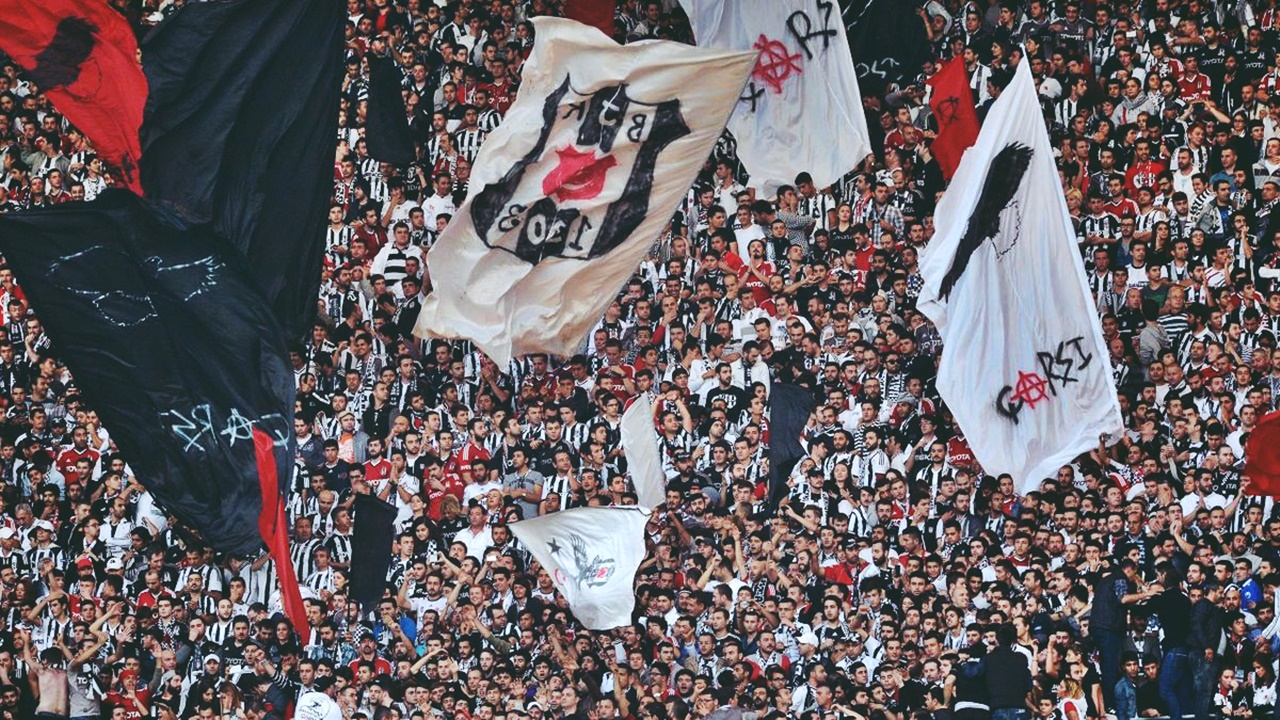 beşiktaş taraftarı tarihi bir protestoya hazırlanıyor