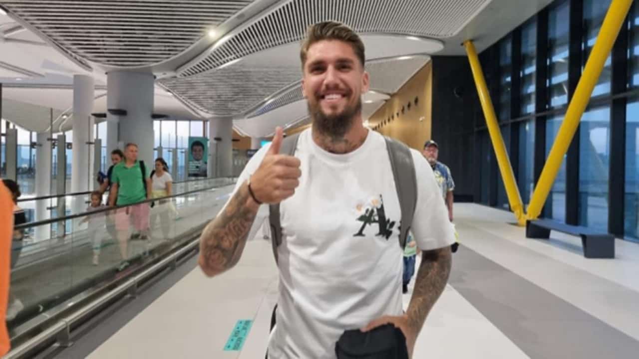 beşiktaşın yeni transferi lyanco İstanbulda
