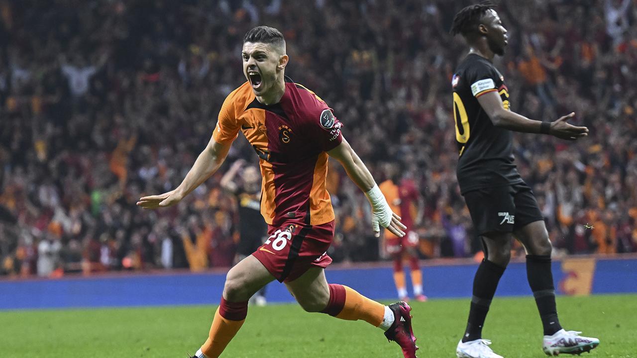 beşiktaşta flaş transfer bomba gibi düştü