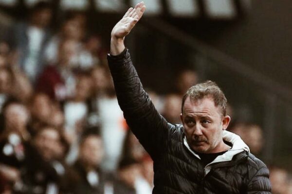 Beşiktaş’ta Yeni Teknik Direktör Adayı Sergen Yalçın