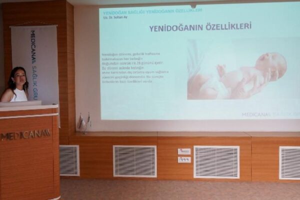 Beylikdüzü anne adaylarını bu okulda bilinçlendirdi
