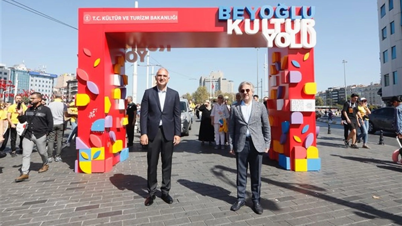 beyoğlu kültür yolu festivali fotomaraton açılışıyla başladı