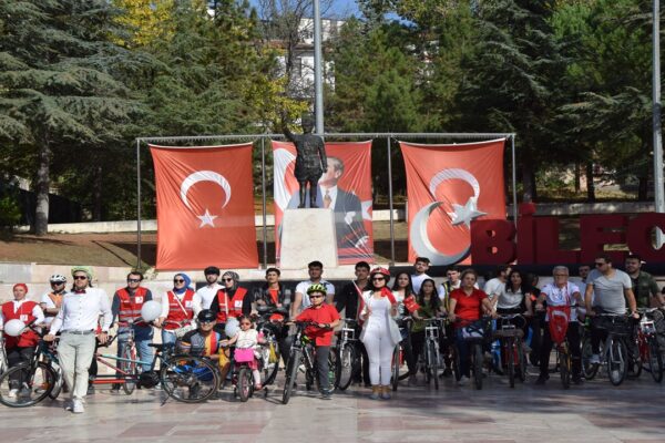 Bilecik’te 100 Bisikletle “100. Yıl Bisiklet Turu” Gerçekleştirildi