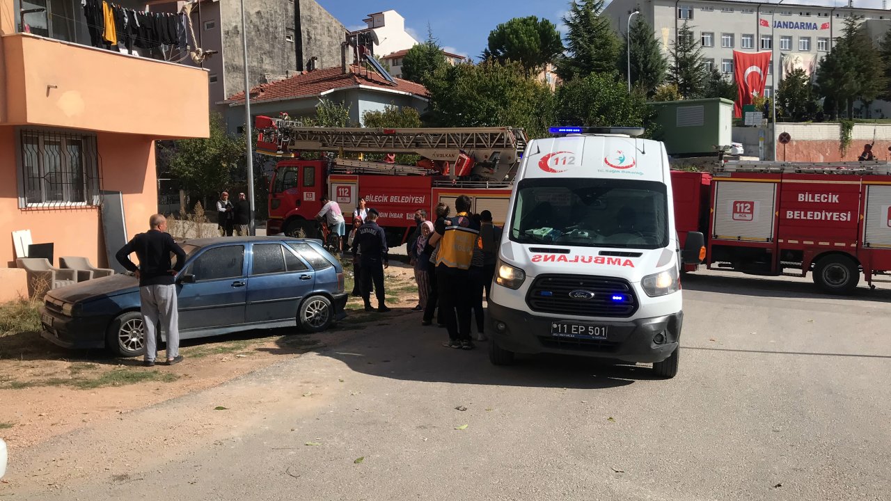 bilecikte bir apartman dairesinde yangın Çıktı