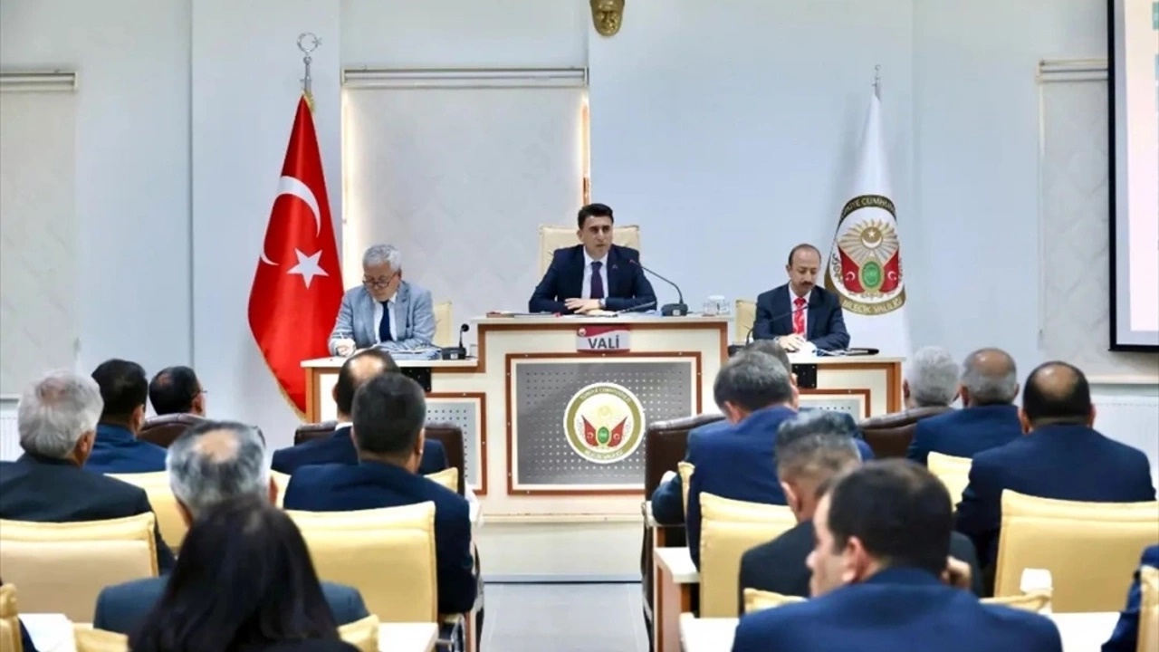 bilecikte İl koordinasyon kurulu vali Şefik aygöl başkanlığında toplandı