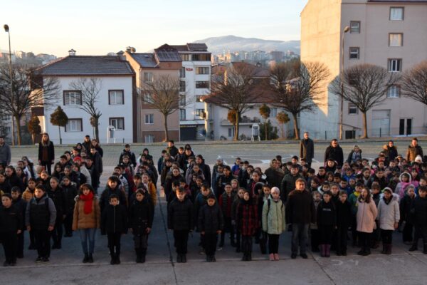 Bilecik’teki Okullarda Şehitler İçin Saygı Duruşunda Bulunuldu