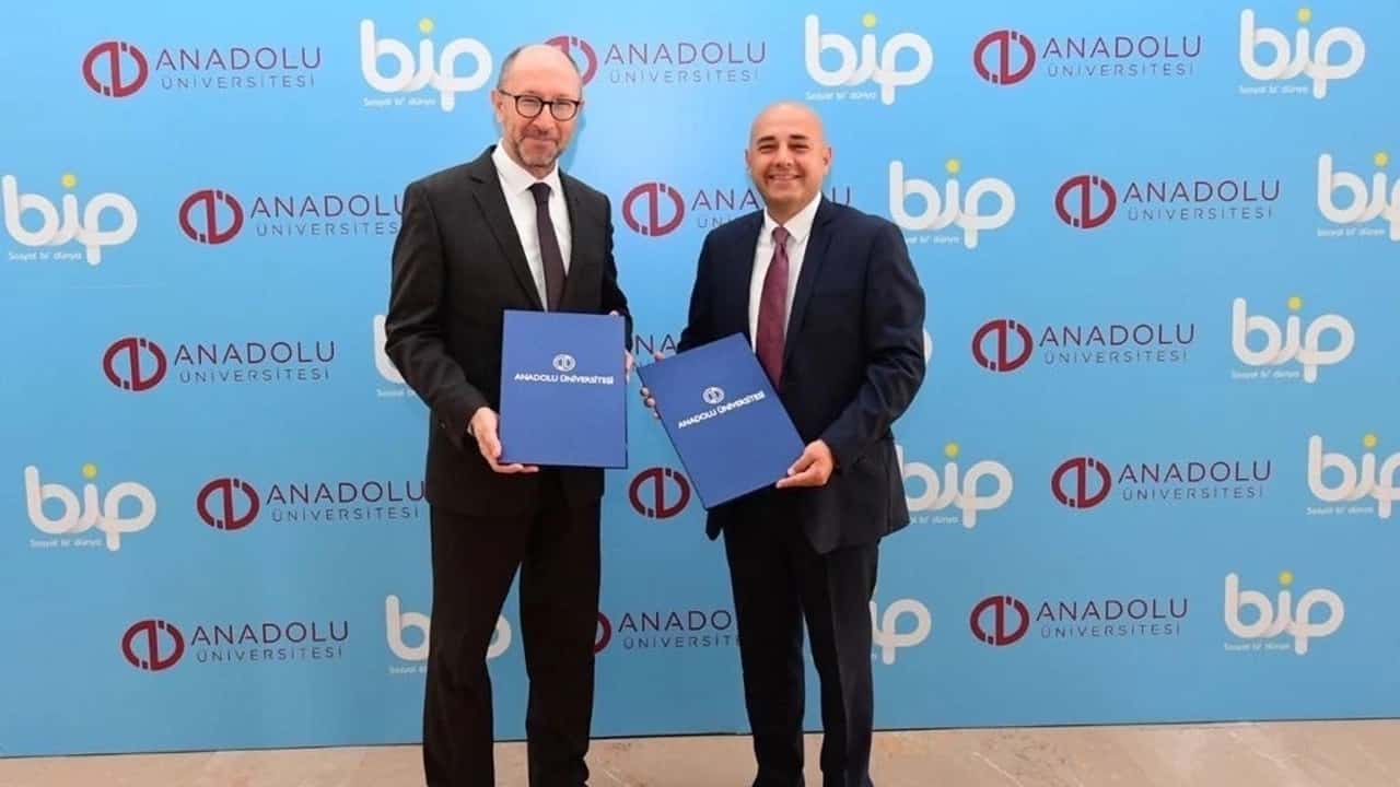 bip ve anadolu Üniversitesi İş birliği ile eğitim dijitalleşiyor