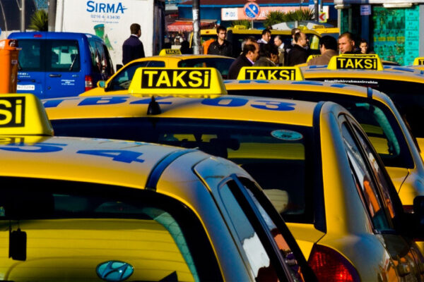 Bir Zamda O İl’den Geldi