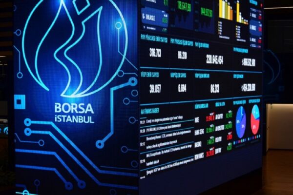 BIST 100 Günün İlk Yarısında Yüzde 1,32 Azalışla 7.888 Puana Geriledi