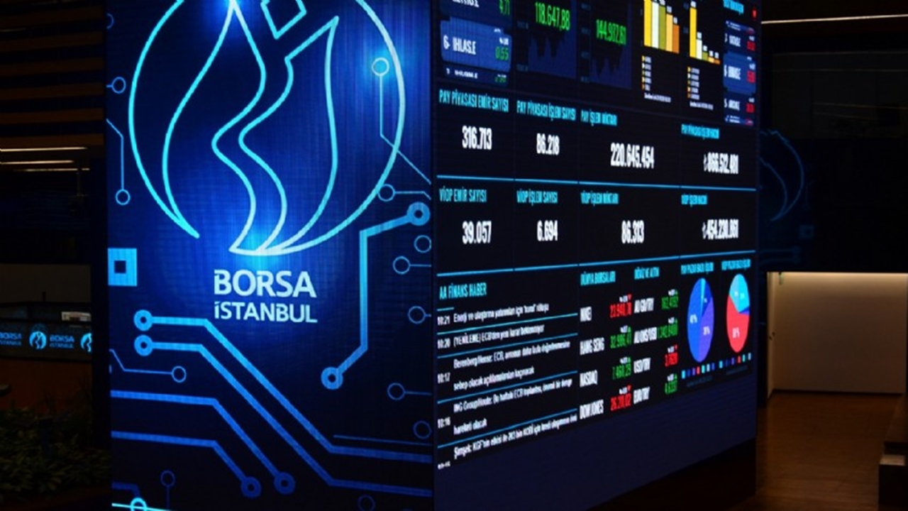 bist 100 günün İlk yarısında yüzde 132 azalışla 7888 puana geriledi