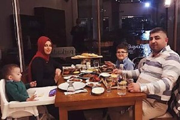 Boşanma Aşamasındaki Karısı İle 2 Oğlunu Silahla Öldürüp İntihar Etti