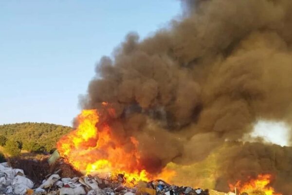 Bozüyük’te Hızla Yayılan Yangın Ekiplerin Hızlı Müdahalesiyle Söndürüldü