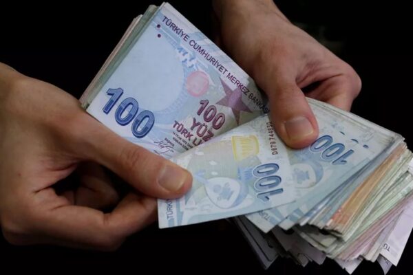 Bu Ay Bankaya 400 Bin Yatıran Yaşadı! Ekim Ayı Mevduat Getirisi Uçuşa Geçti
