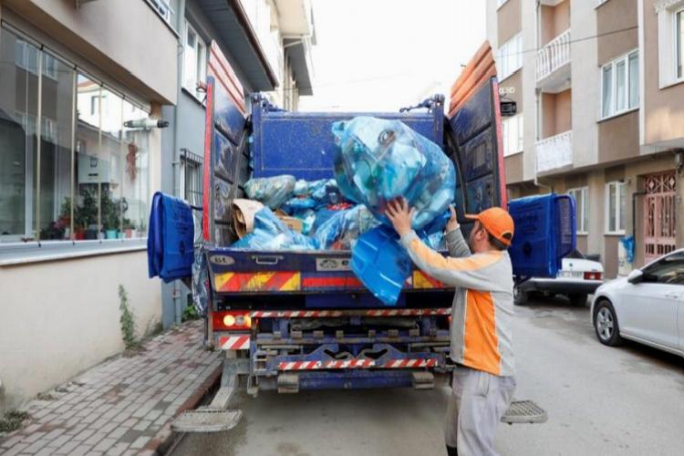 bursa İnegöl kaynağında ayrıştırıyor