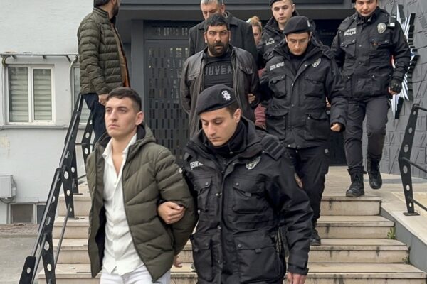 Bursa Merkezli Hırsızlık Çetesine Operasyon: 13 Gözaltı