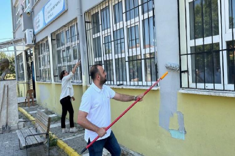 bursa nilüferde ak partiden renkli dönüşüm