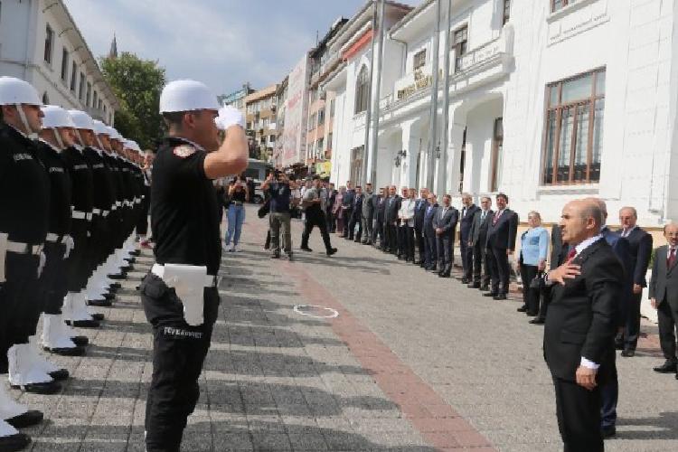 bursa valisi mahmut demirtaş göreve başladı