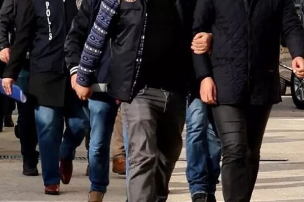 Bursa’da Hırsızlık Yapan 5 Kişi Yakalandı