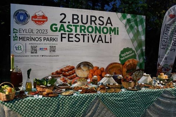 Bursa’nın 2. Gastronomi Festivali Büyük Bir Coşku İle Başladı