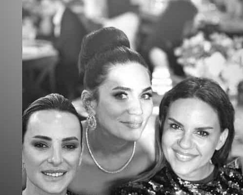 Buse Varol ve Eltisi Merve Tektaş Uzun Zaman Sonra Aynı Karede 