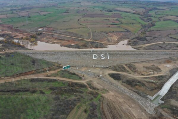 Çakmak Barajı Projesiyle 520 Bin Dekar Arazi Modern Sulamaya Kavuşacak