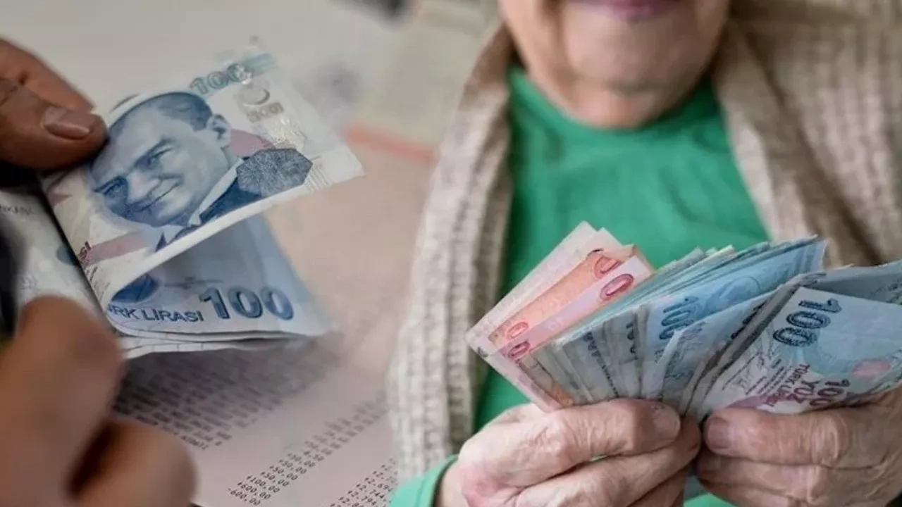 Çalışmayan emeklinin Ödemesine saatler kaldı ne zaman yatıyor