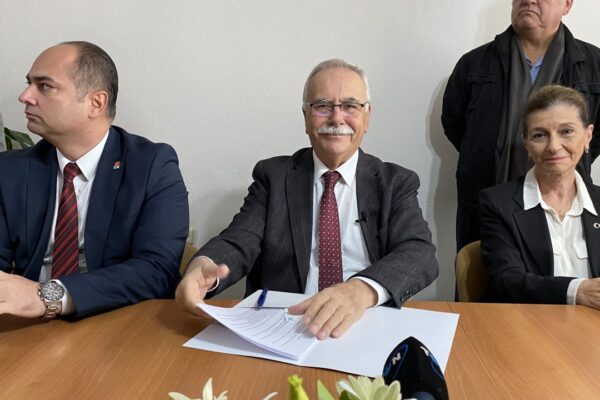 Çanakkale Belediye Başkanı Yerel Seçimde Aday Olmayacağını Açıkladı