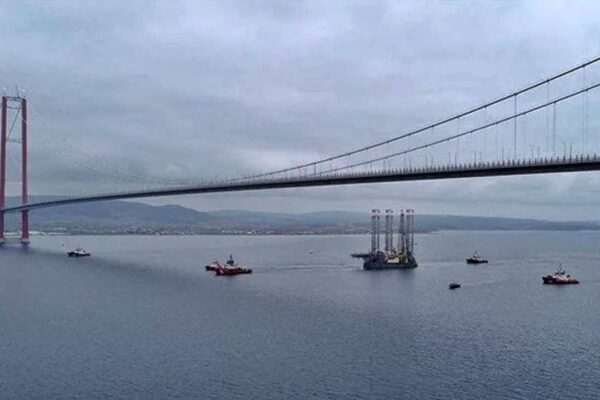 Çanakkale Boğazı’nda Bir Tanker Makine Arızası Yaptı