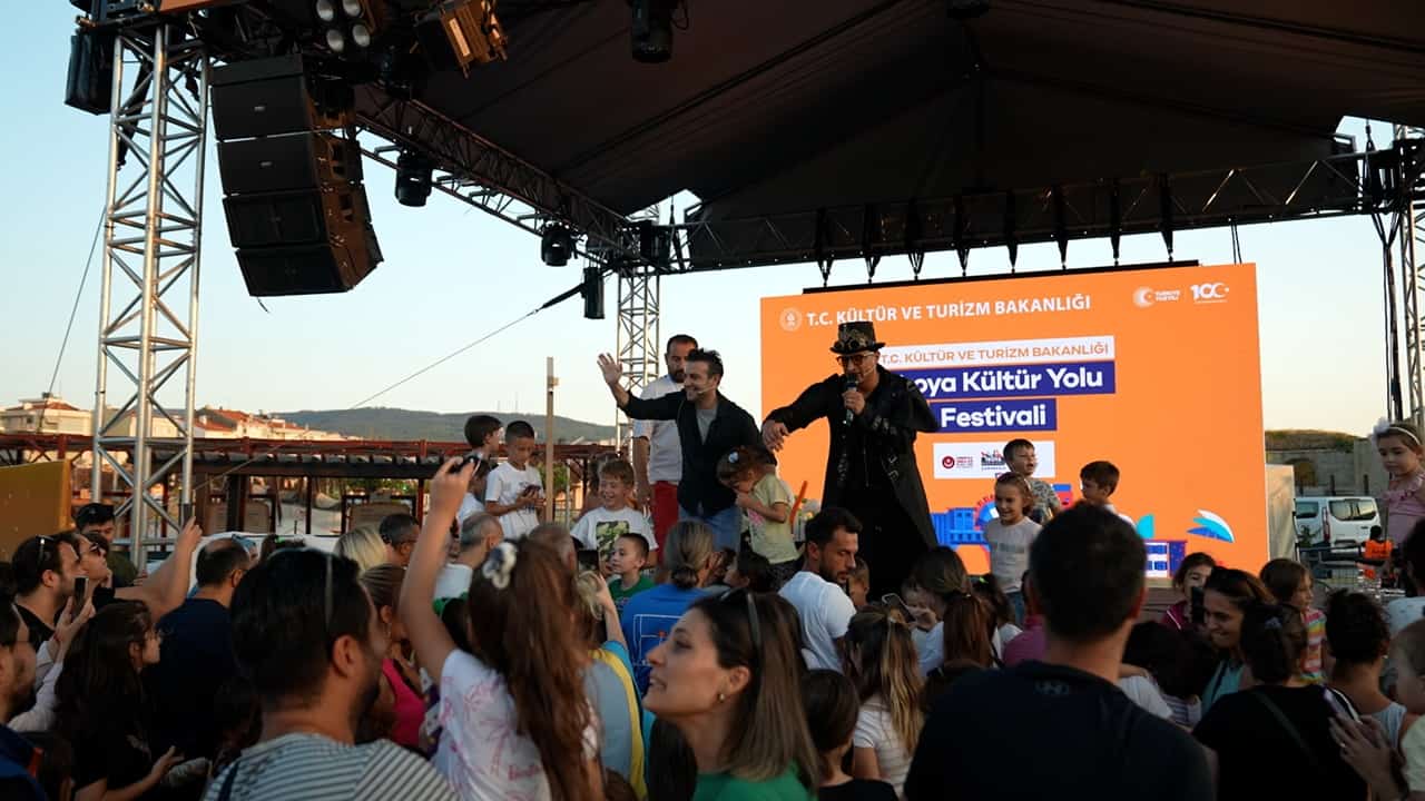 Çanakkale savaşları gelibolu tarihi alanında troya kültür yolu festivali heyecanı