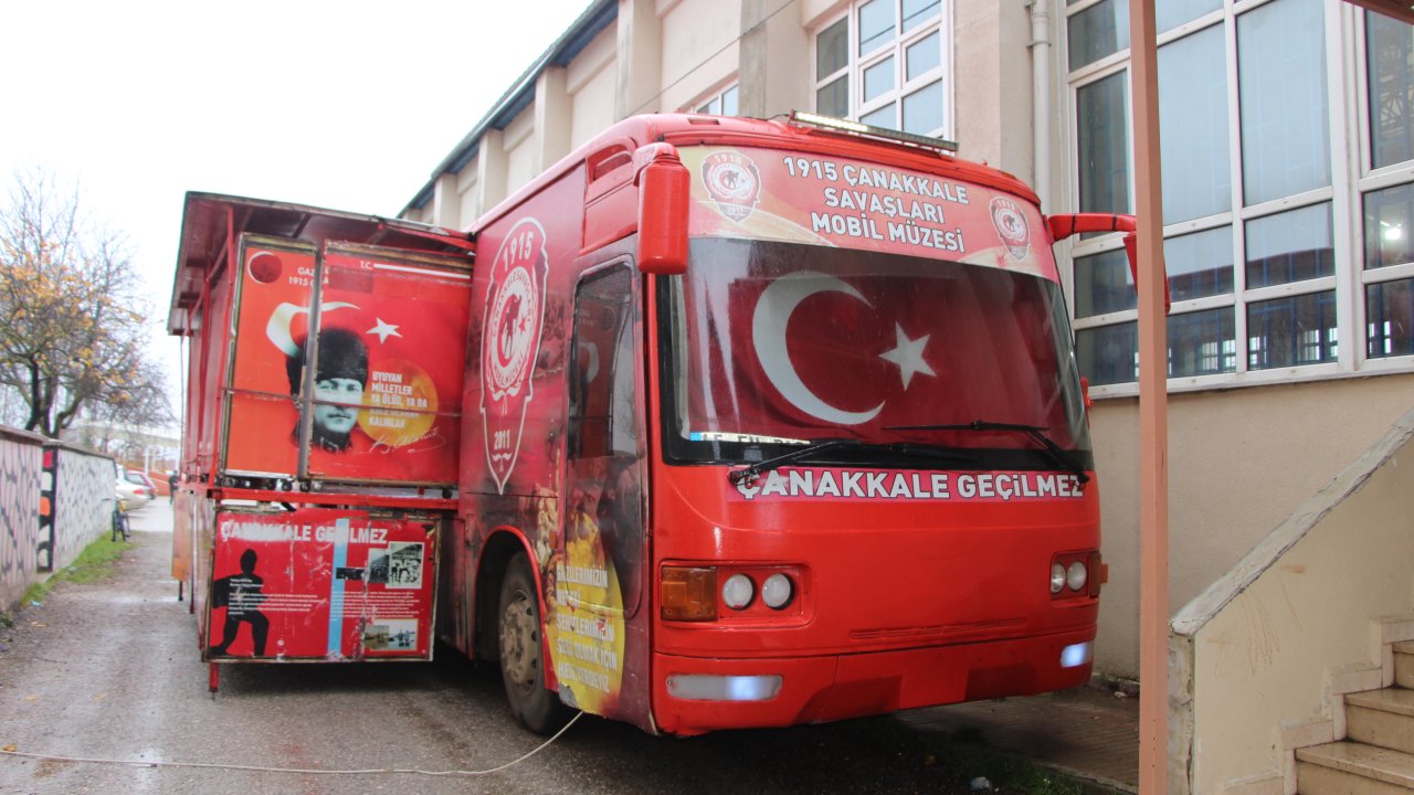 Çanakkale savaşları mobil müzesi ziyarete açıldı