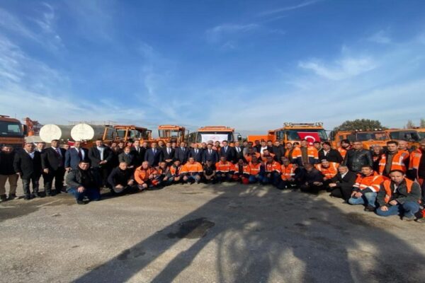 Çanakkale Valisi Yol Çalışmalarına Katıldı