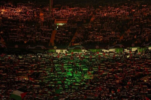 Celtic Taraftarını Yasak Bile Engelleyemedi: Geceye Damga Vurdular