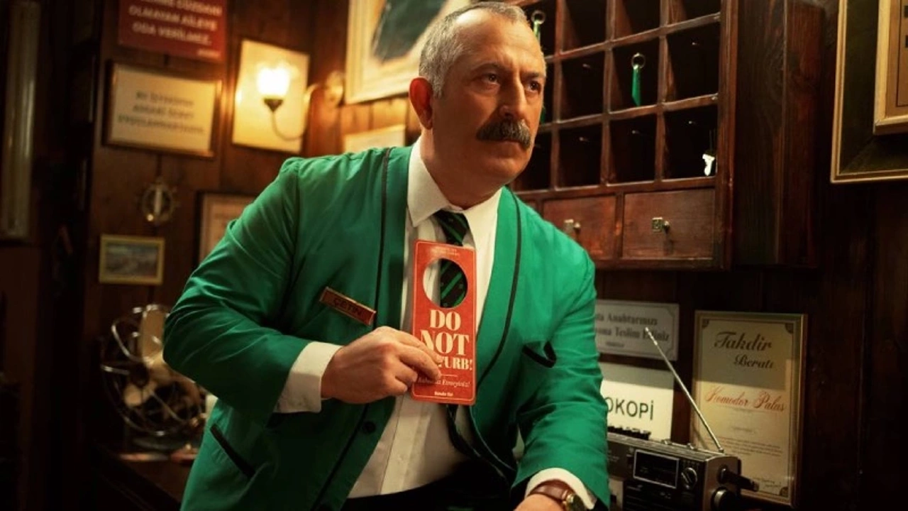 cem yılmazın yeni filmi Çıktı do not disturb netflixte yayında