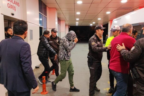 Çerkezköy’de Yasa Dışı Göçmen Operasyonu: 21 Kişi Yakalandı