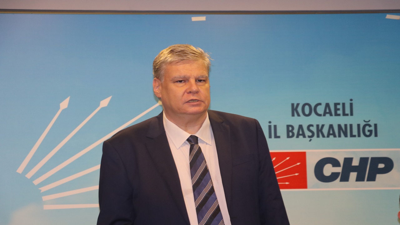 chp genel başkanlığı adayı Örsan kunter Öymen kocaelide konuştu