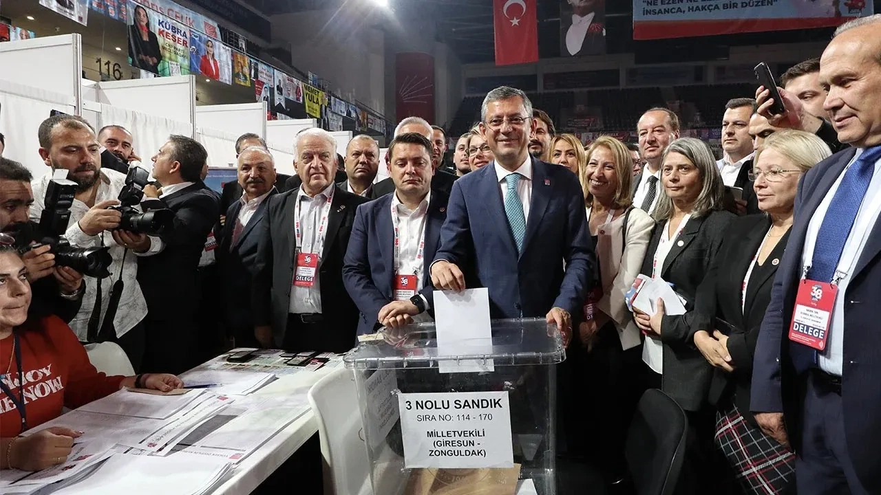 chpnin yeni takımı belirlendi