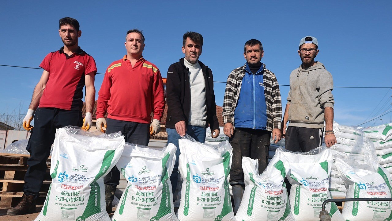 Çiftçilere yüzde 50 hibe İle gübre dağıtılıyor