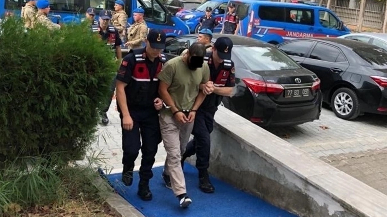 cinayet suçundan kırmızı bültenle aranan Şahıs yakalandı