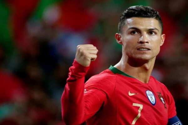 Cristiano Ronaldo Guinness Rekorlar Kitabı’na Girdi
