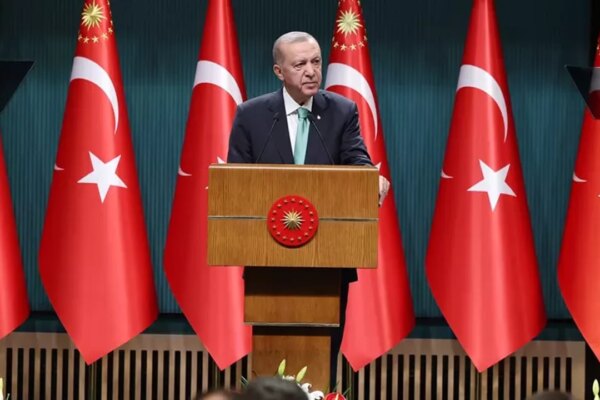 Cumhurbaşkanı Erdoğan ilk Kez Duyurdu: Genç Kart Geliyor