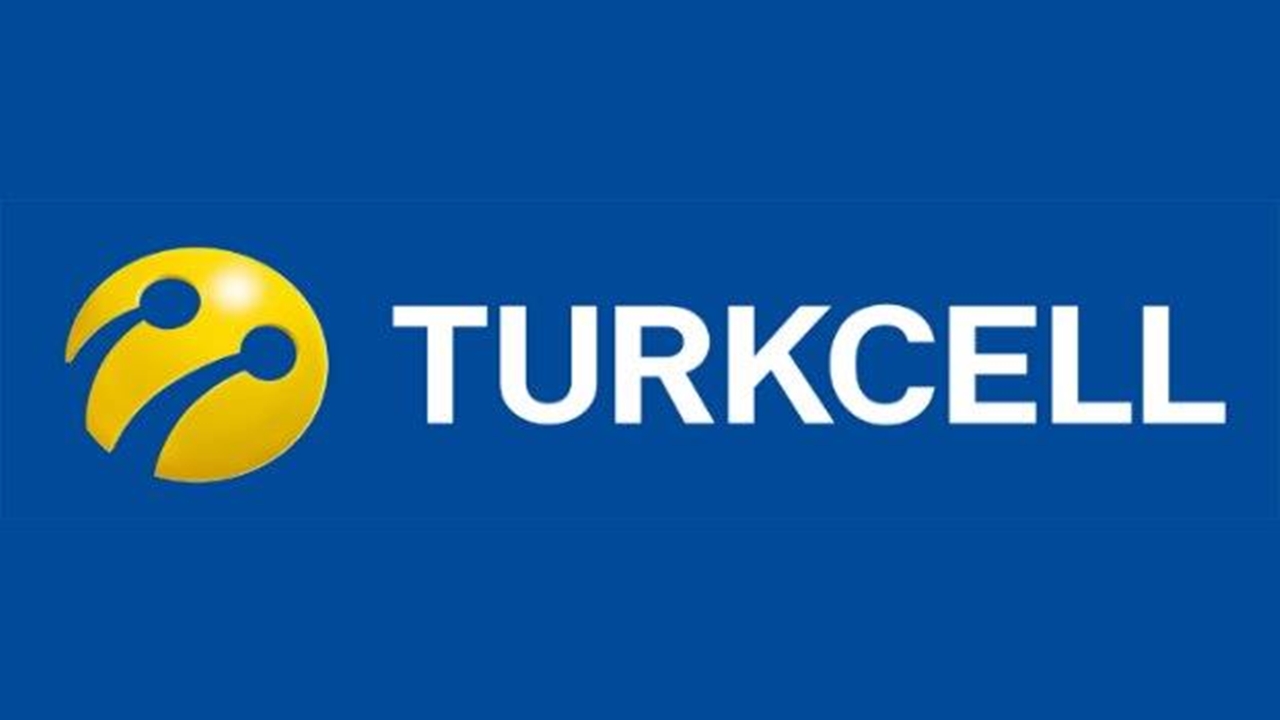 cumhuriyet bayramında turkcell superonlinedan hız hediyesi