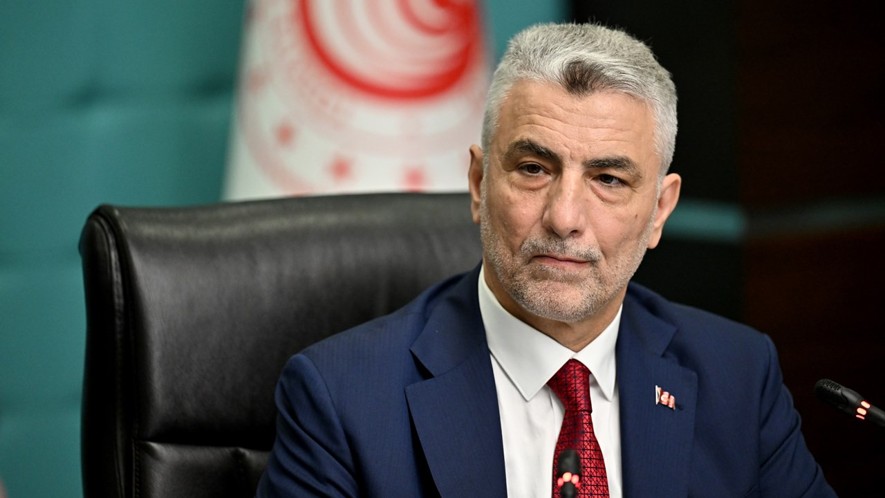 davet edildi ticaret bakanı Ömer bolat mısıra gidiyor