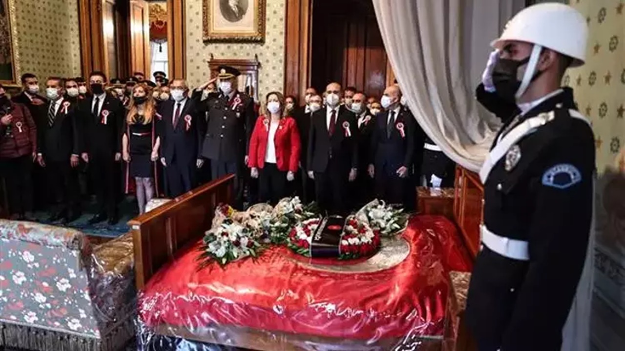 davut gül dolmabahçe sarayını ziyaret etti
