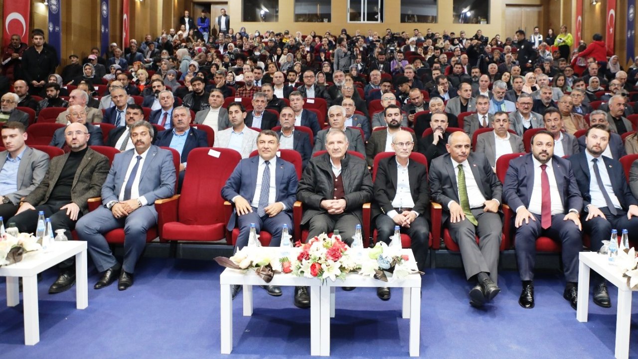 dilovasında İz bırakan eserler toplantısı gerçekleştirildi