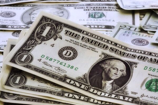 Dolar Kuru Zirveye Kilitlendi! Anlık Dolar Kuru Ne Kadar?