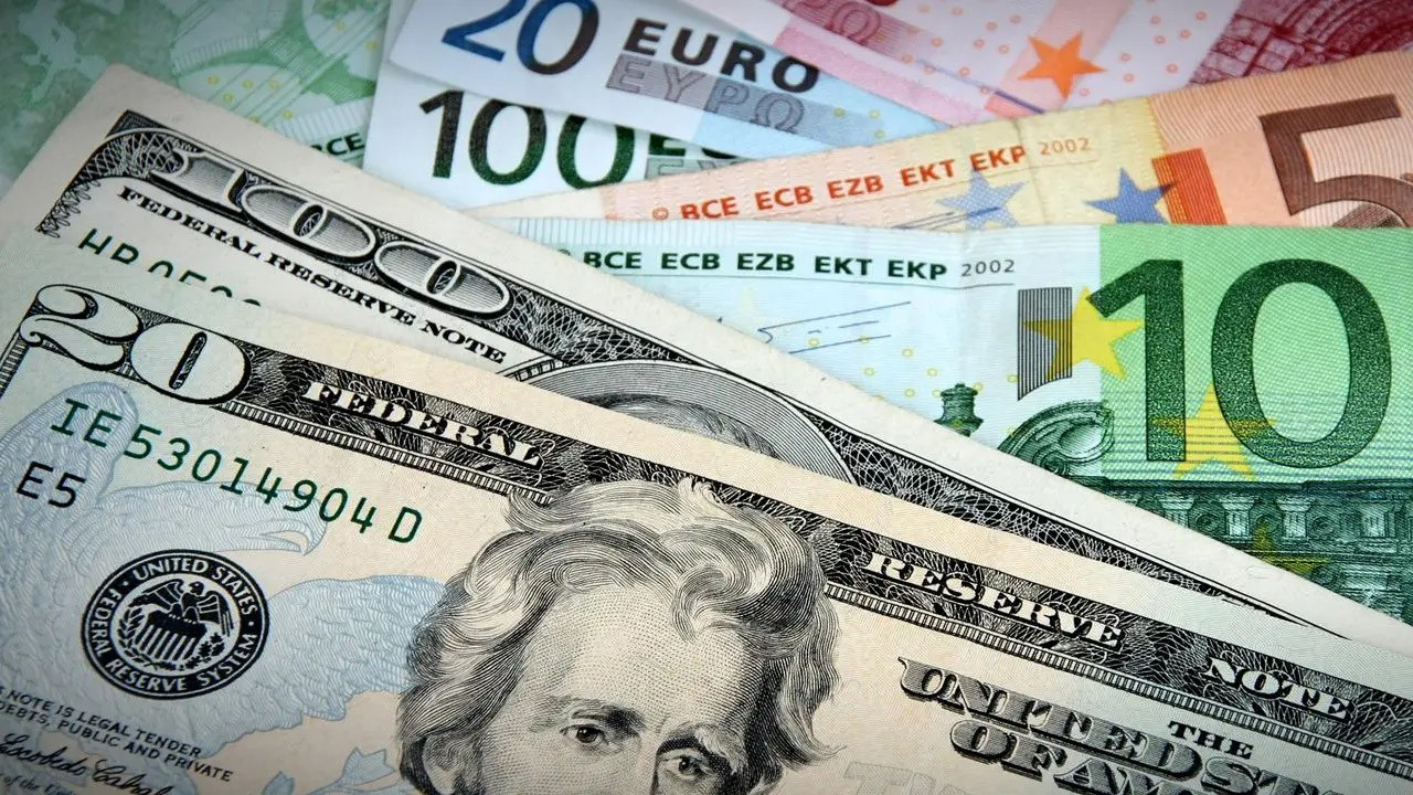 dolar-2.jpg