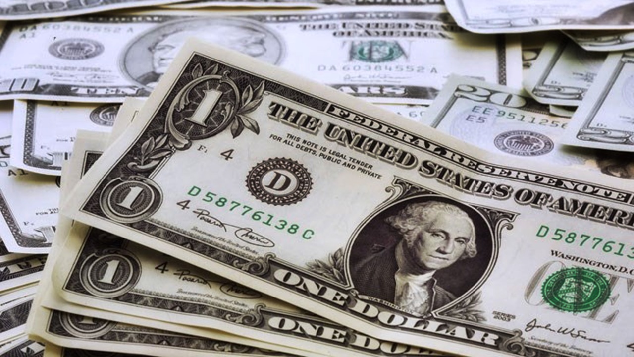 dolar yeni güne yükselişle başladı