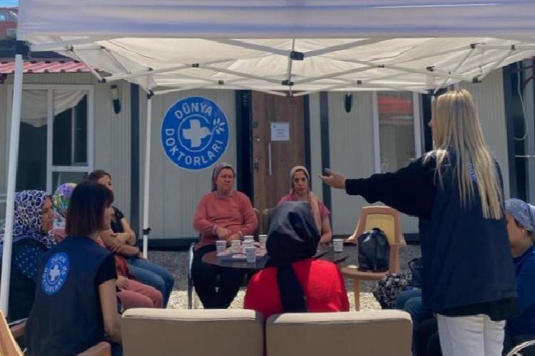 dünya tabipleri salgın riski hala devam ediyor