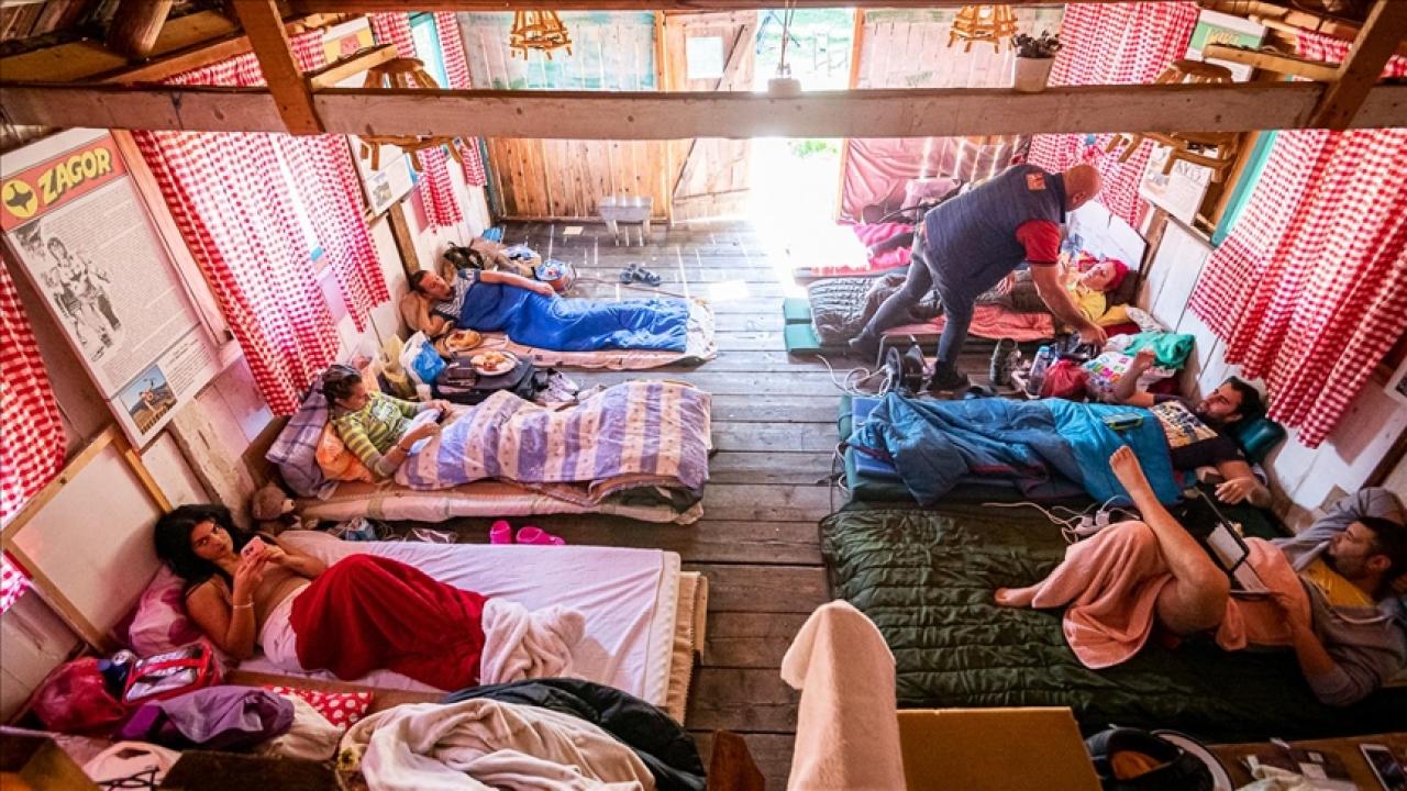 dünyanın en tembel İnsanları 46 gündür yatıyor